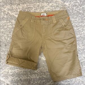 Vintage American Eagle Outfitters Tan Women's 8 Shorts